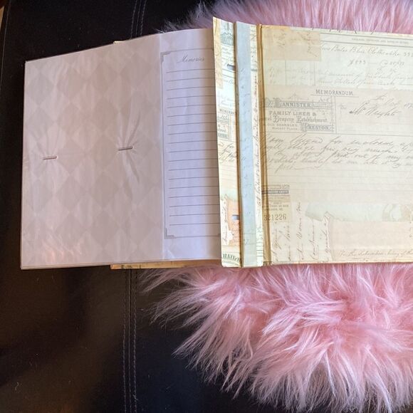 Tri-fold 4x6 Photo Album - Picture 7 of 11